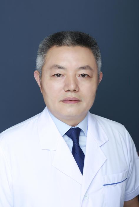曾递刚.jpg